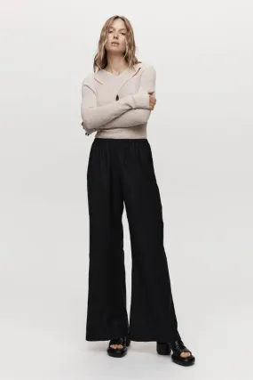 Alicia Pant Black