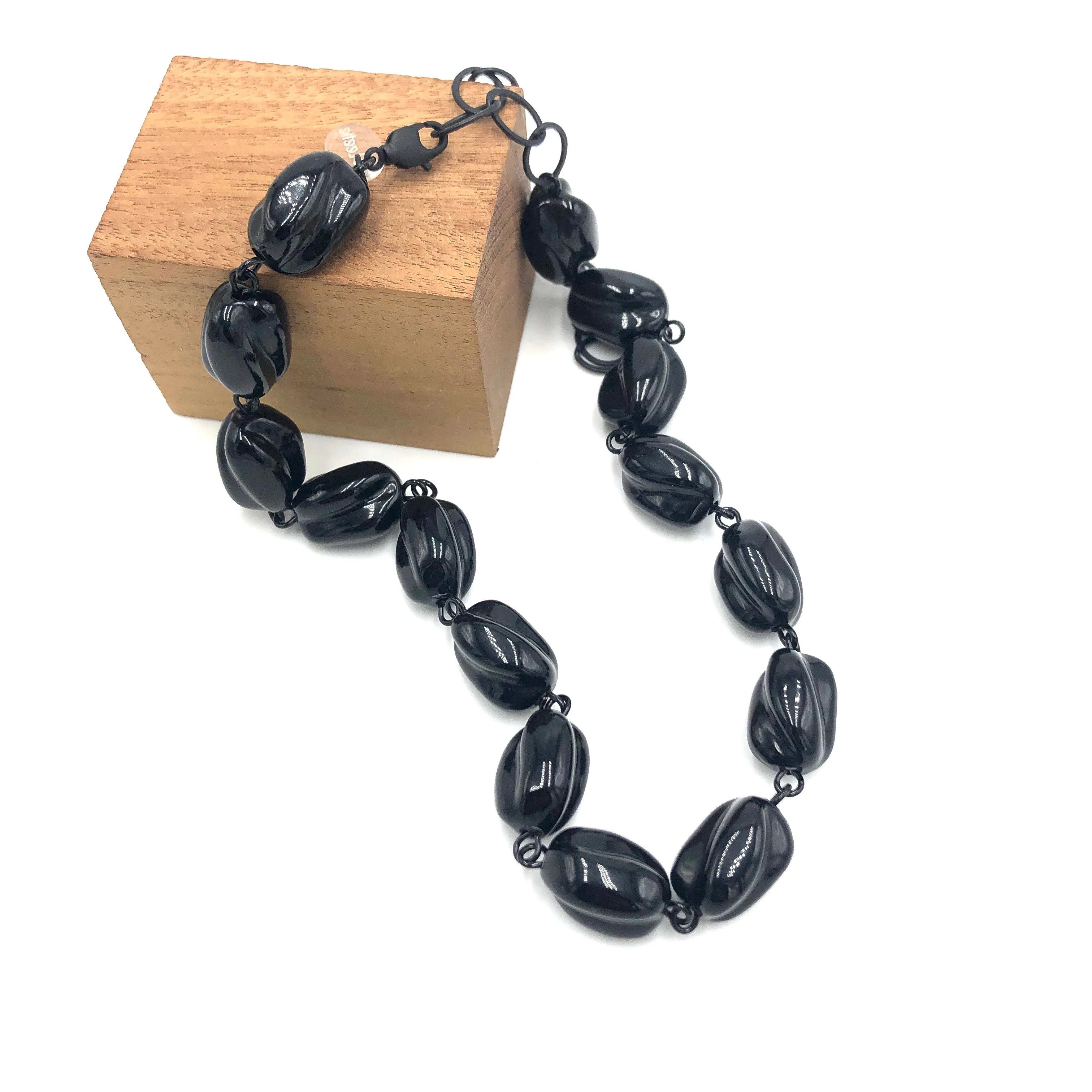 Black Twisted & Carved Amelia Necklace