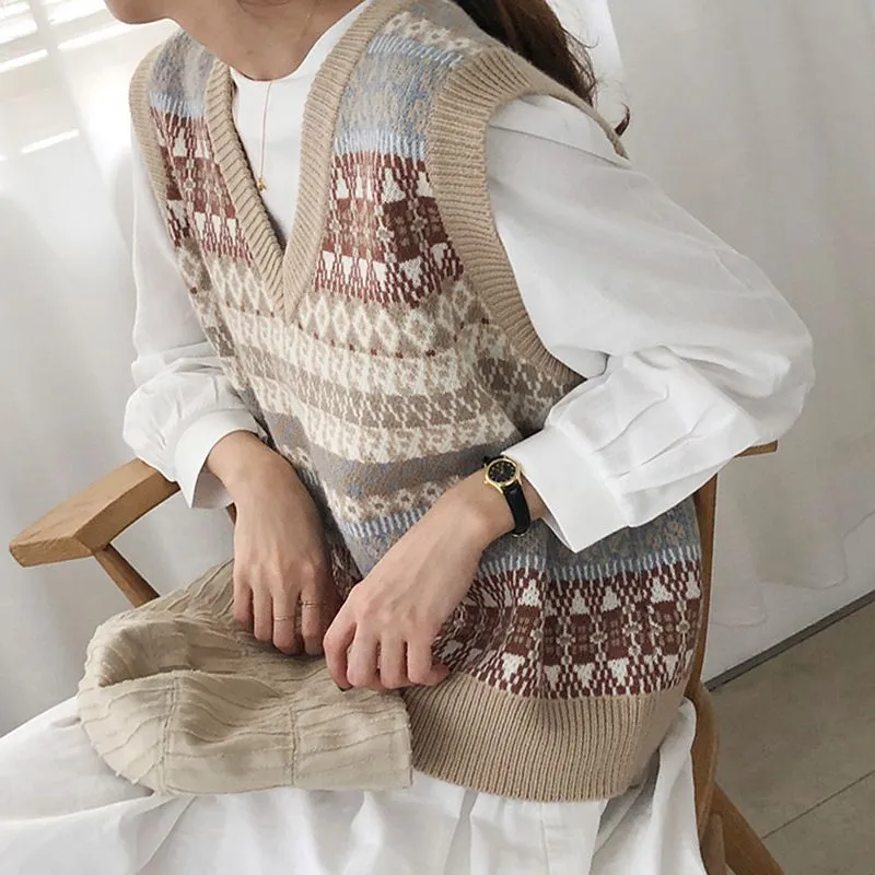 European Retro Aztec Pattern Knitted Vest Sleeveless Sweater