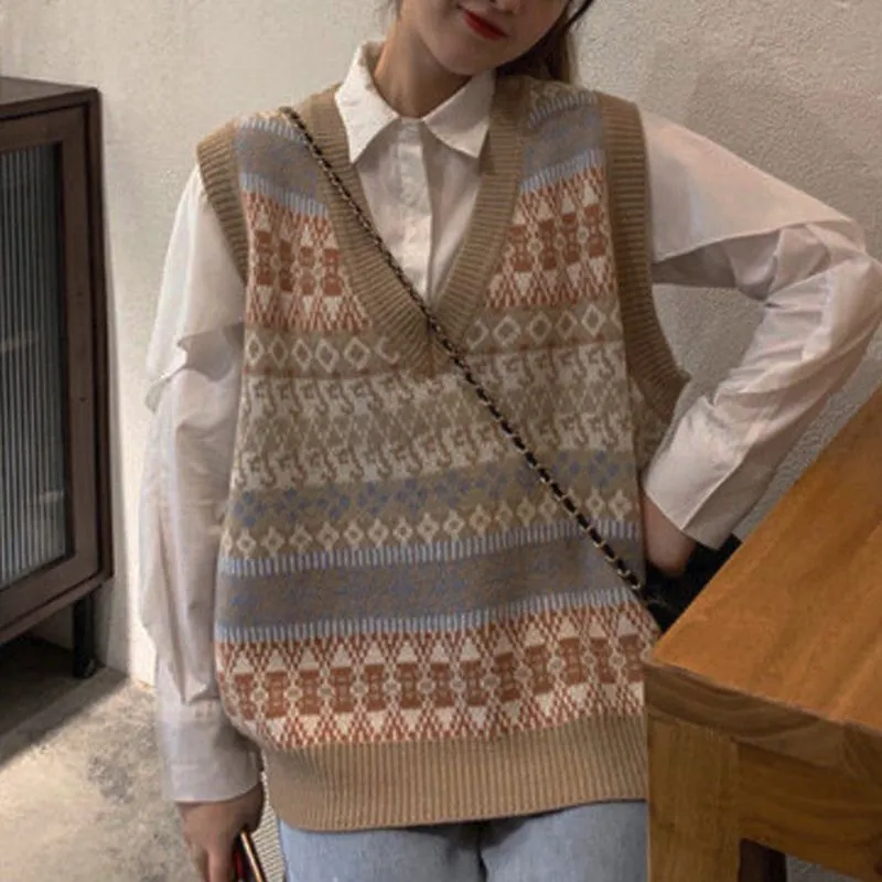 European Retro Aztec Pattern Knitted Vest Sleeveless Sweater