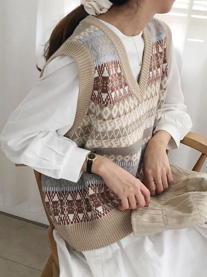 European Retro Aztec Pattern Knitted Vest Sleeveless Sweater