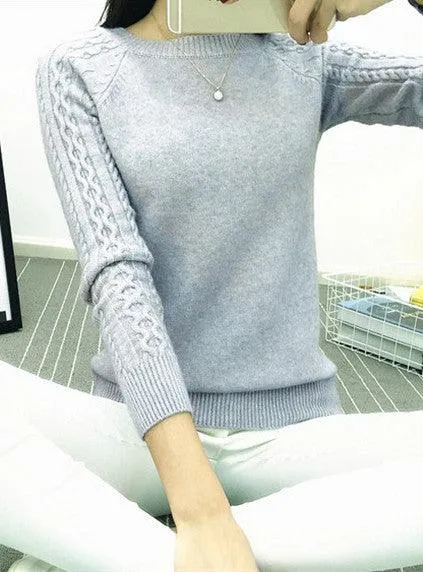 FITTED SWEATER WITH CABLEKNIT SLEEVES