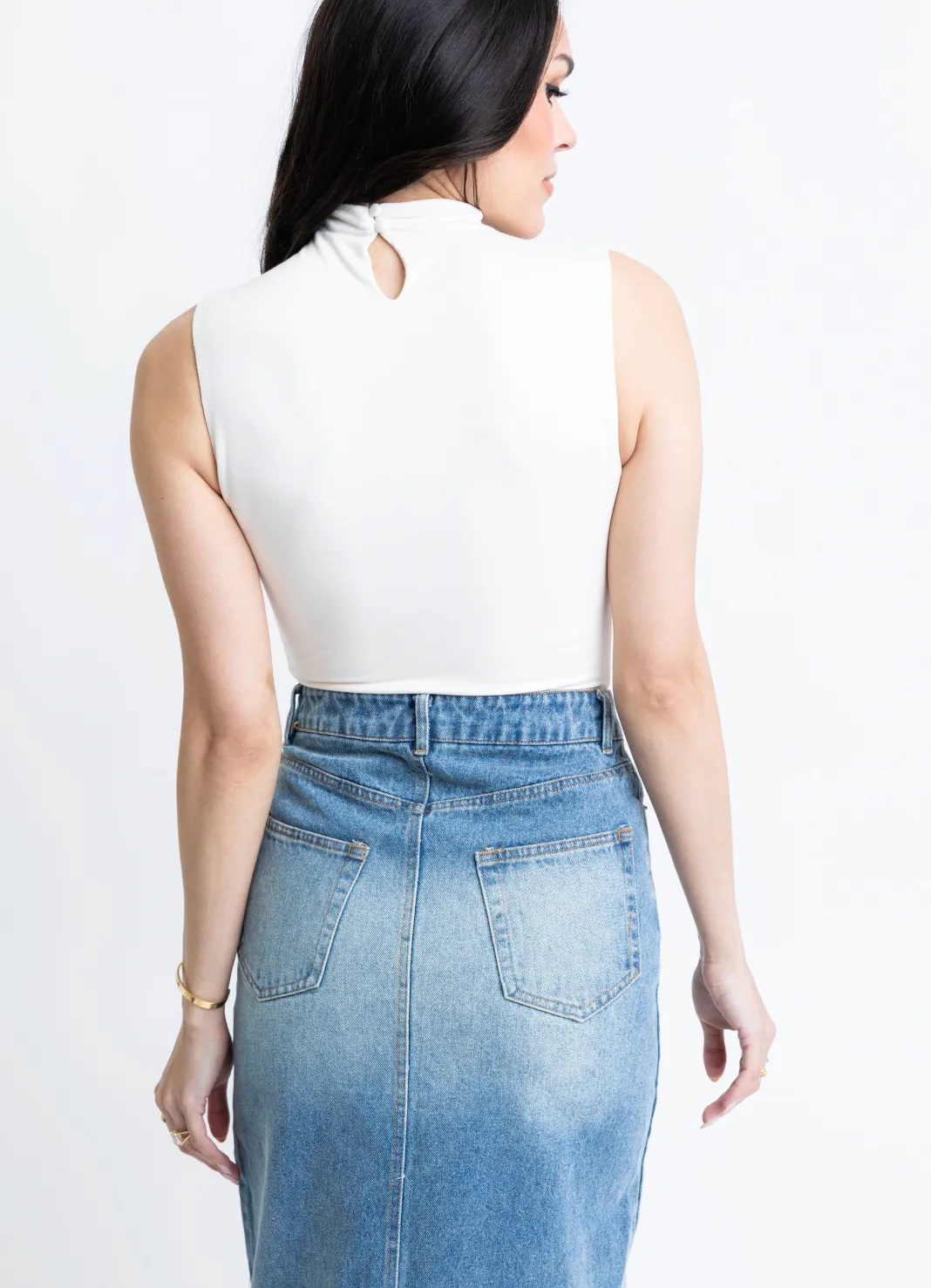 Must Have Sleeveless Bodysuit