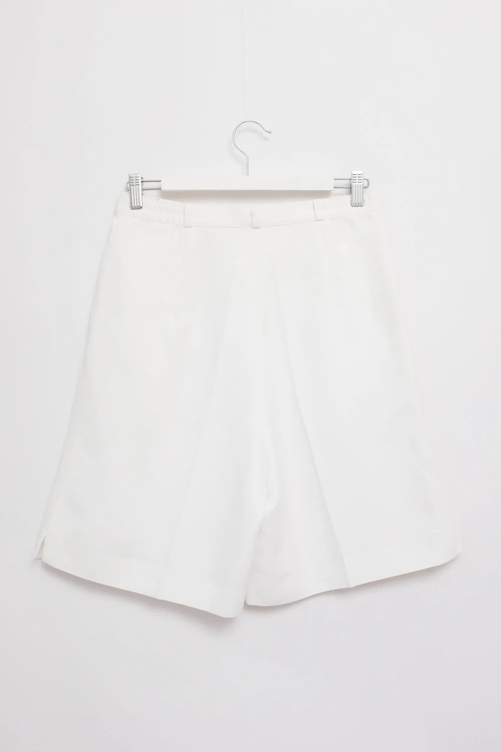 PLEATED WHITE CLASSY VINTAGE SHORTS