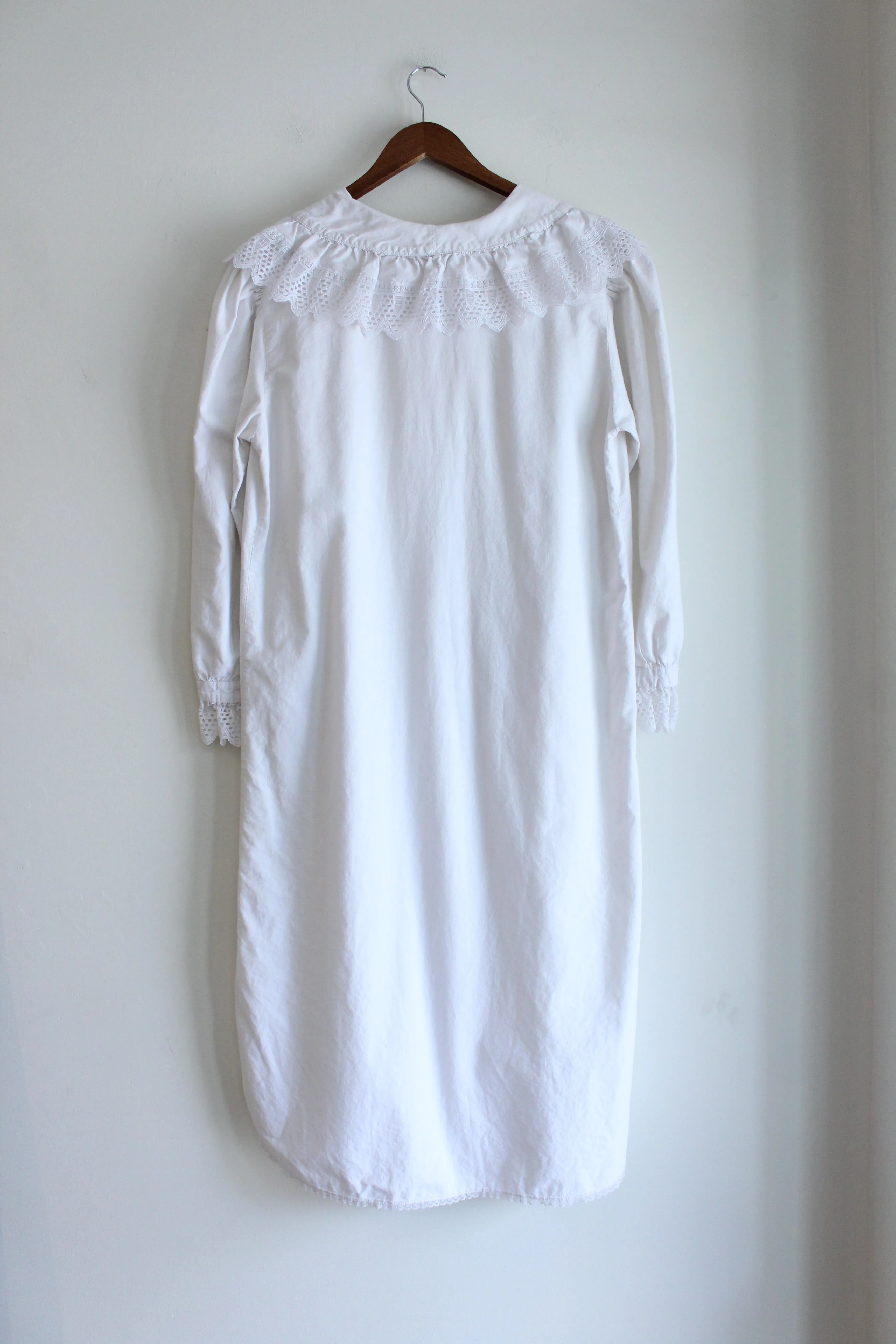 Vintage White Embroidered Night Dress